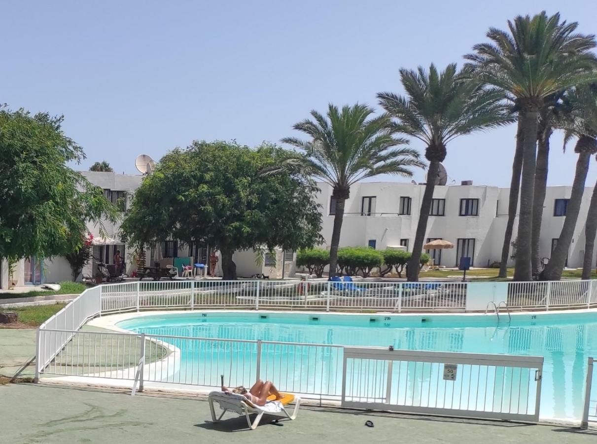 Alojamientos Playa Centro Corralejo A Buitenkant foto